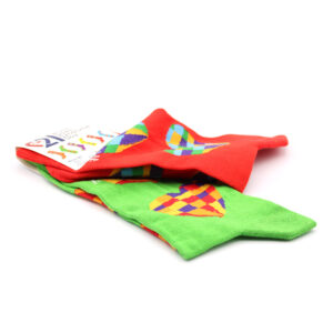 Odd socks - Heart Design - Green and Red